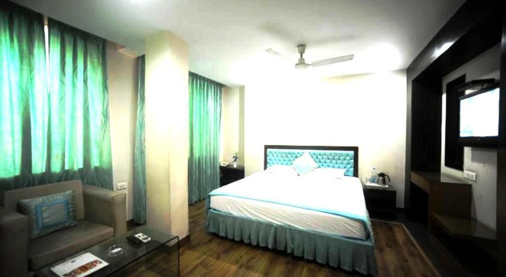 Hotel Lee International Calcutta Extérieur photo