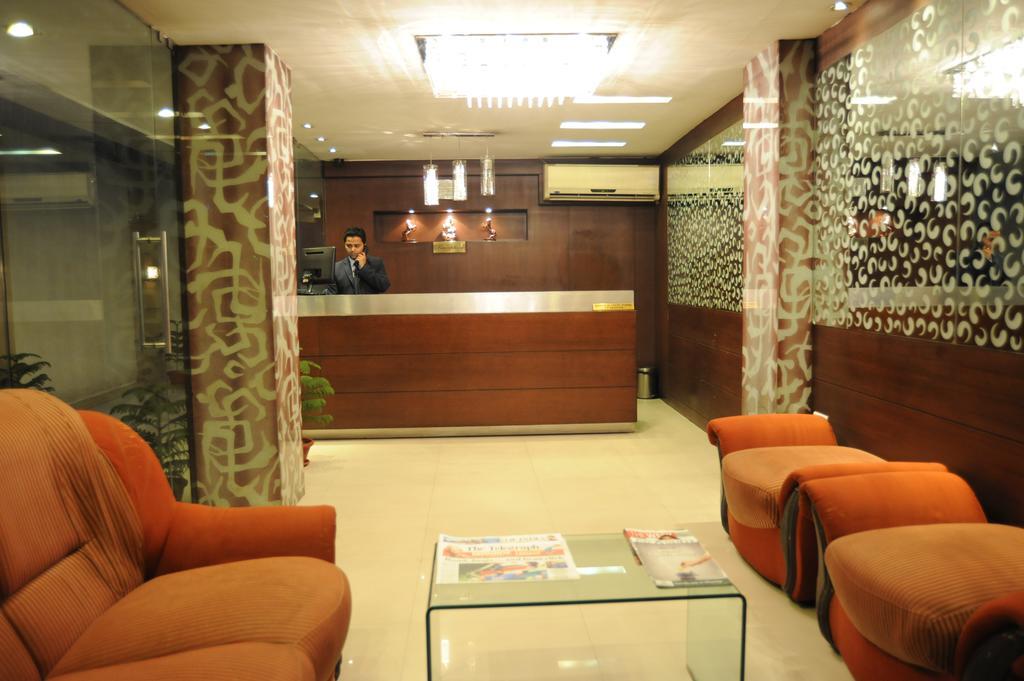 Hotel Lee International Calcutta Extérieur photo