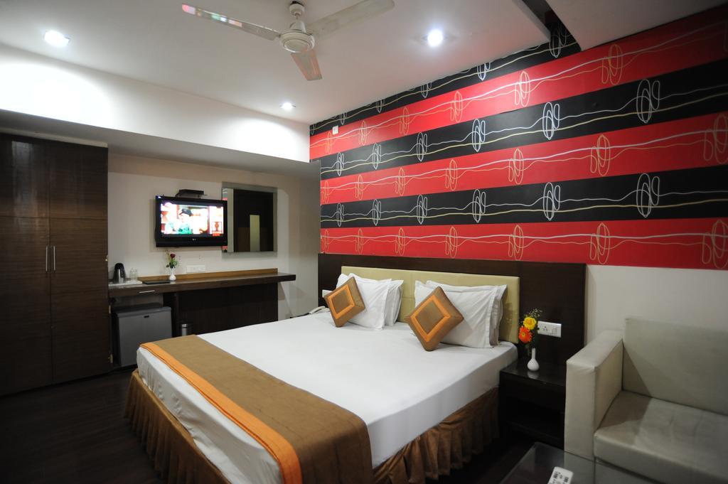 Hotel Lee International Calcutta Extérieur photo