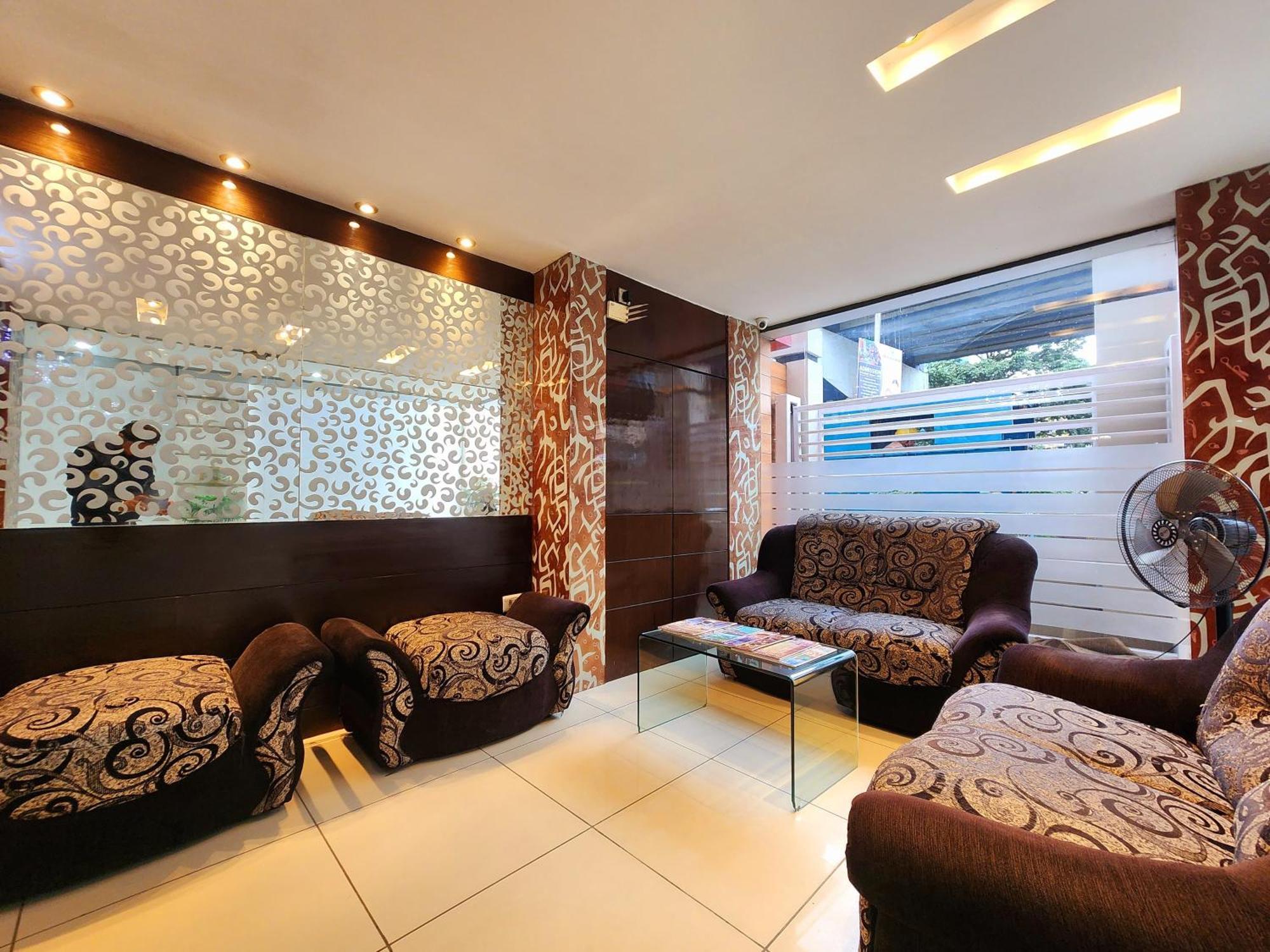 Hotel Lee International Calcutta Extérieur photo