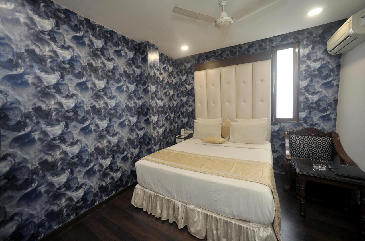 Hotel Lee International Calcutta Extérieur photo